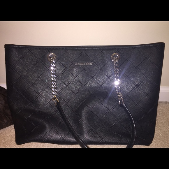 Michael kors tote - Picture 1 of 2